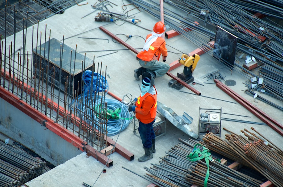 Fianzas para contratos de obra y proveeduría